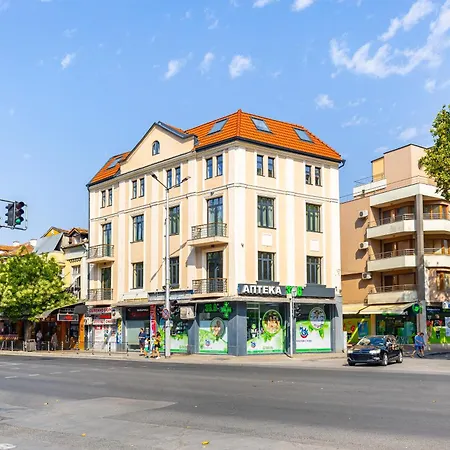 Appartement With Garden View By Flat Mаnager *