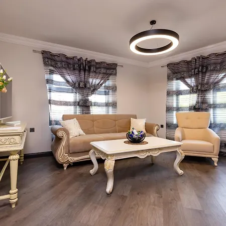 With Garden View By Flat Mаnager Φιλιππούπολη